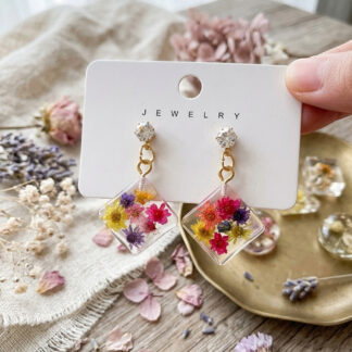Floral Resin Earrings